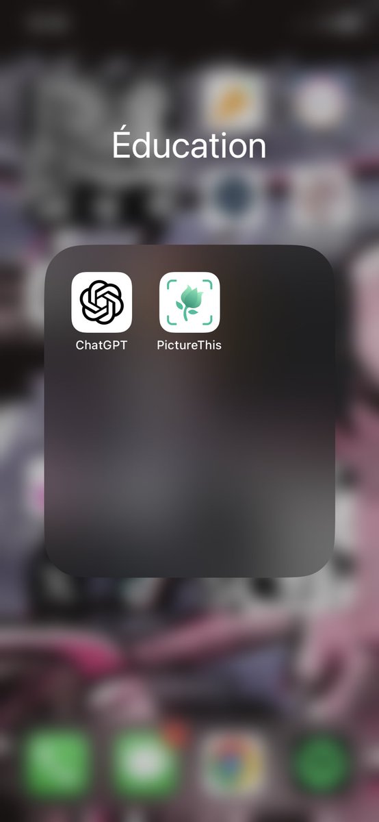 _Kusshh_'s tweet photo. @Andrea020907 @iskream5 Je sais même pas pourquoi il s’appelle comme ça le dossier 😭
T’as une appli de plante avec https://t.co/xIbRwxB8wf