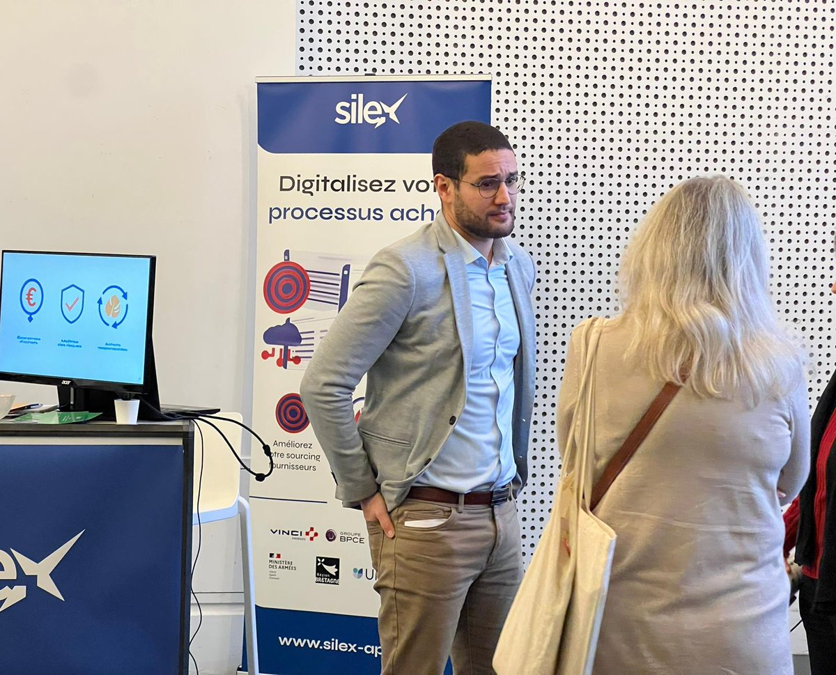 Silex App tweet media