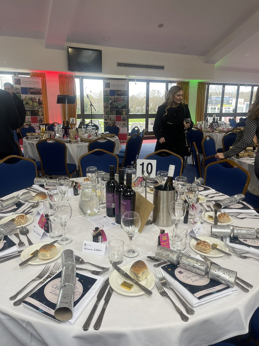 Celebrating a meaningful day at Starck Uberoi, where a few members of our Canterbury team, attended the Lord's Taverners  Charity Christmas lunch at @KentCricket Grounds. Gratitude to all who contributed to this impactful initiative! 🎄🏏🌟 #CommunitySupport #CharitySuccess