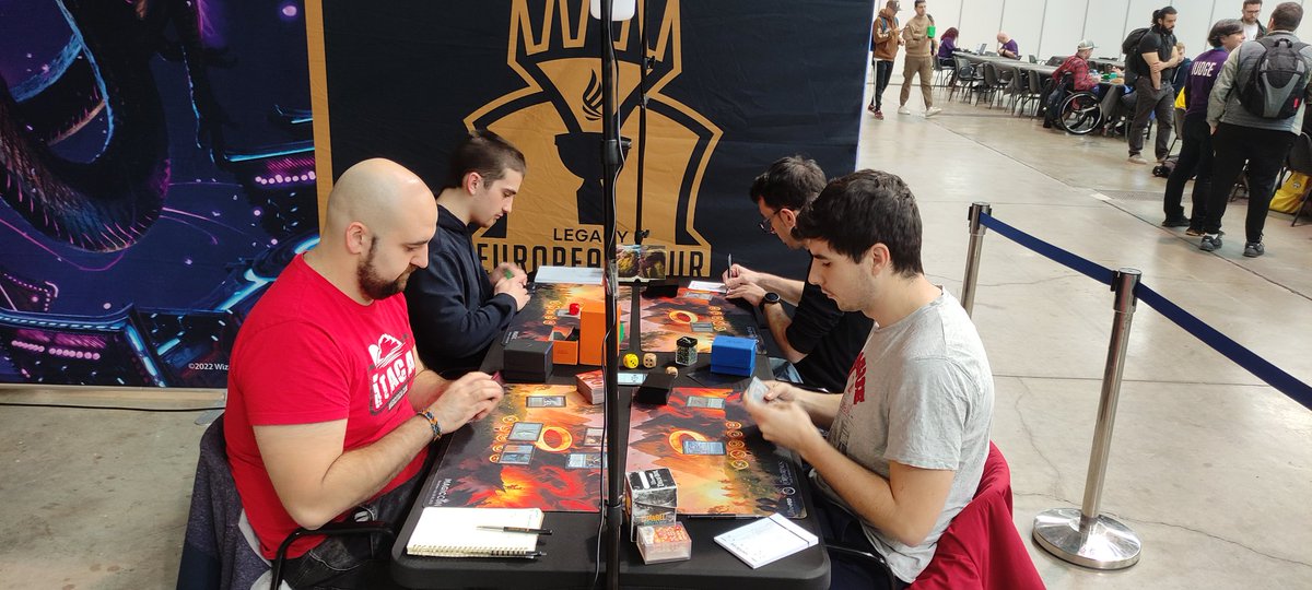 CtoESModern's tweet photo. Ronda 2: @jenara19 vs @CordoTwin 

#finalCEM

¡Vente a https://t.co/2h7lWhqNvW a vernos en directo! https://t.co/QsMeSAwZsq