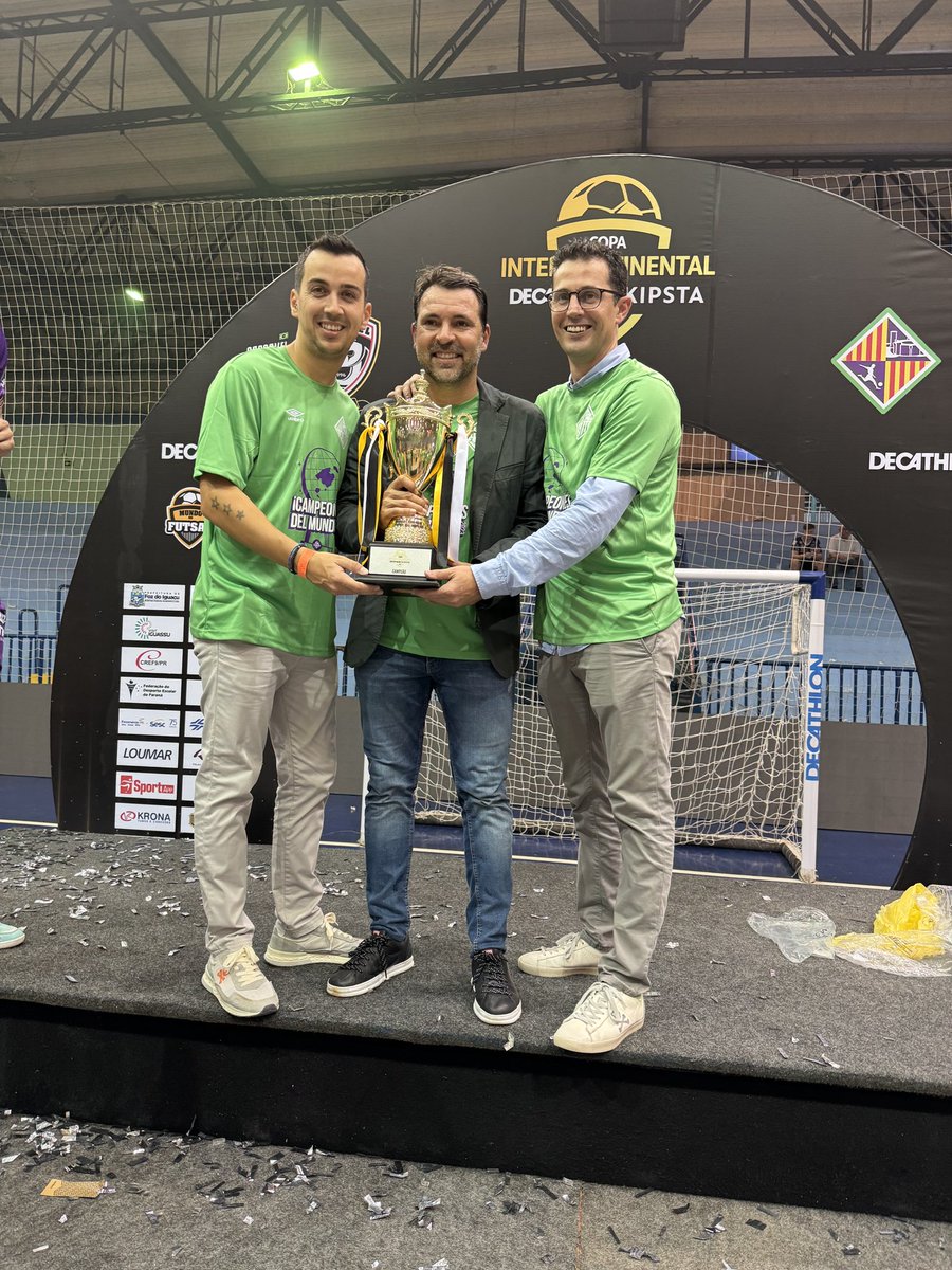 ConectaBalear's tweet photo. ¡LA COPA INTERCONTINENTAL se viene a Baleares! 🏆

Y es que el @PalmaFutsal no tiene fronteras y se acaban de proclamar ¡CAMPEONES DEL MUNDO! 🏆

¡Qué impresionante haberlo podido vivir en persona junto a vosotros! 🔝

¡ENHORABUENA! 💜💚 https://t.co/hd88dwh0tH