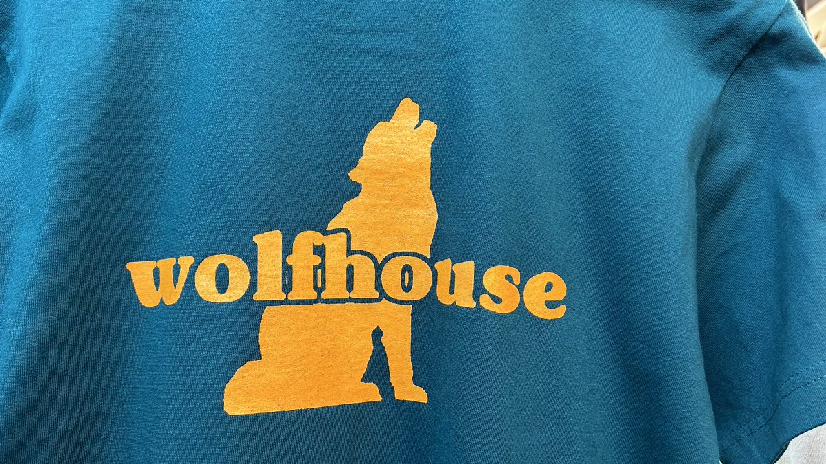 wolfhouse_shop tweet picture