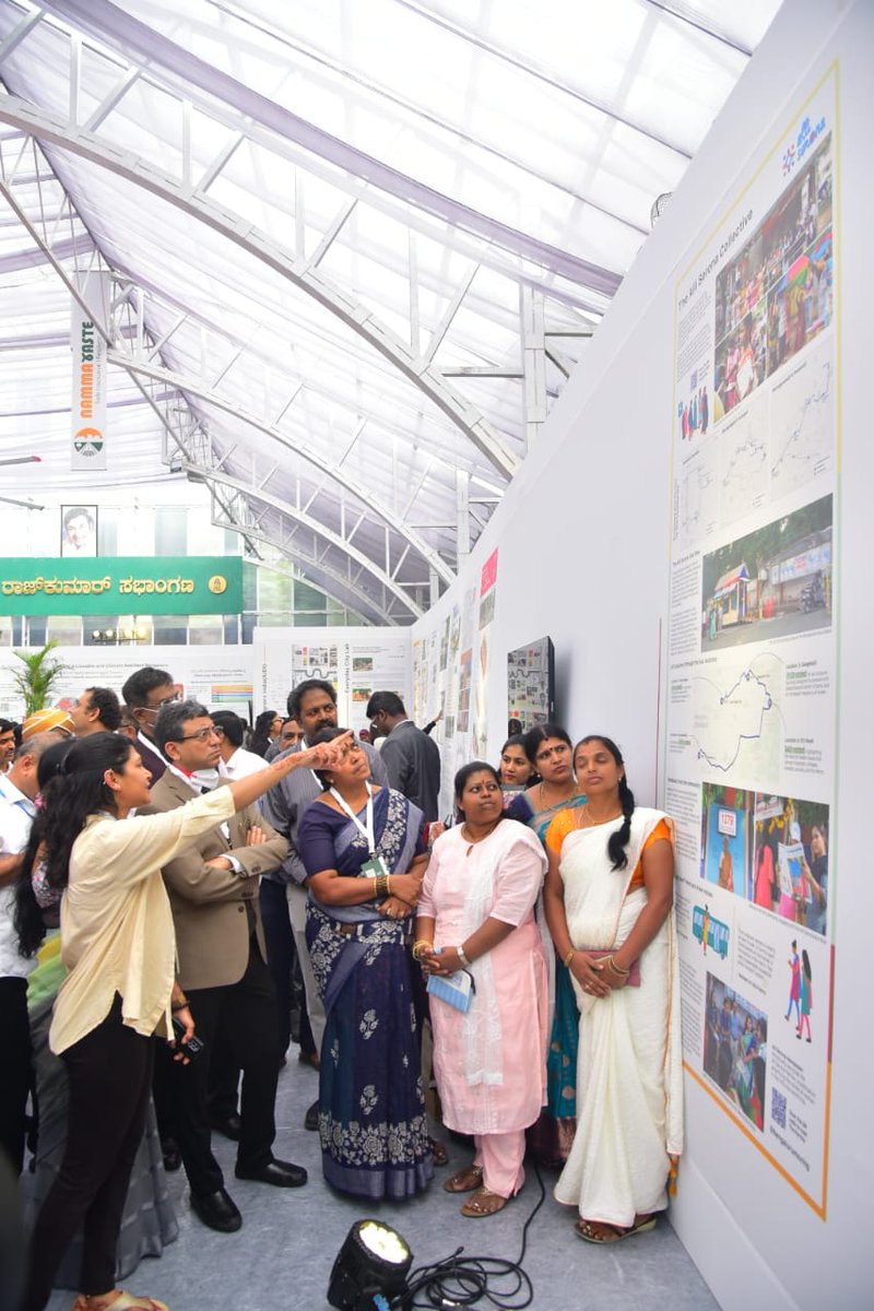 PRO_Shankar_'s tweet photo. BBMP has launched #NammaRaste - 2day exhibition &amp; convening towards cocreating solutions to make #BrandBengaluru 's streets&amp; public spaces safer with @WRIIndia &amp; @BloombergDotOrg
20civic groups,10academic institutions &amp;10design consultants were participated in the inaugural event https://t.co/HN374DE9p1