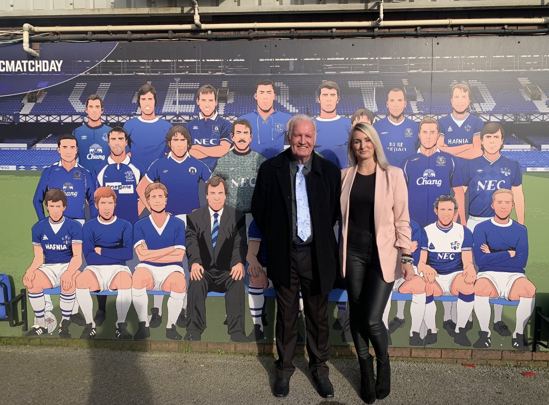 Francesca Lyons tweet media