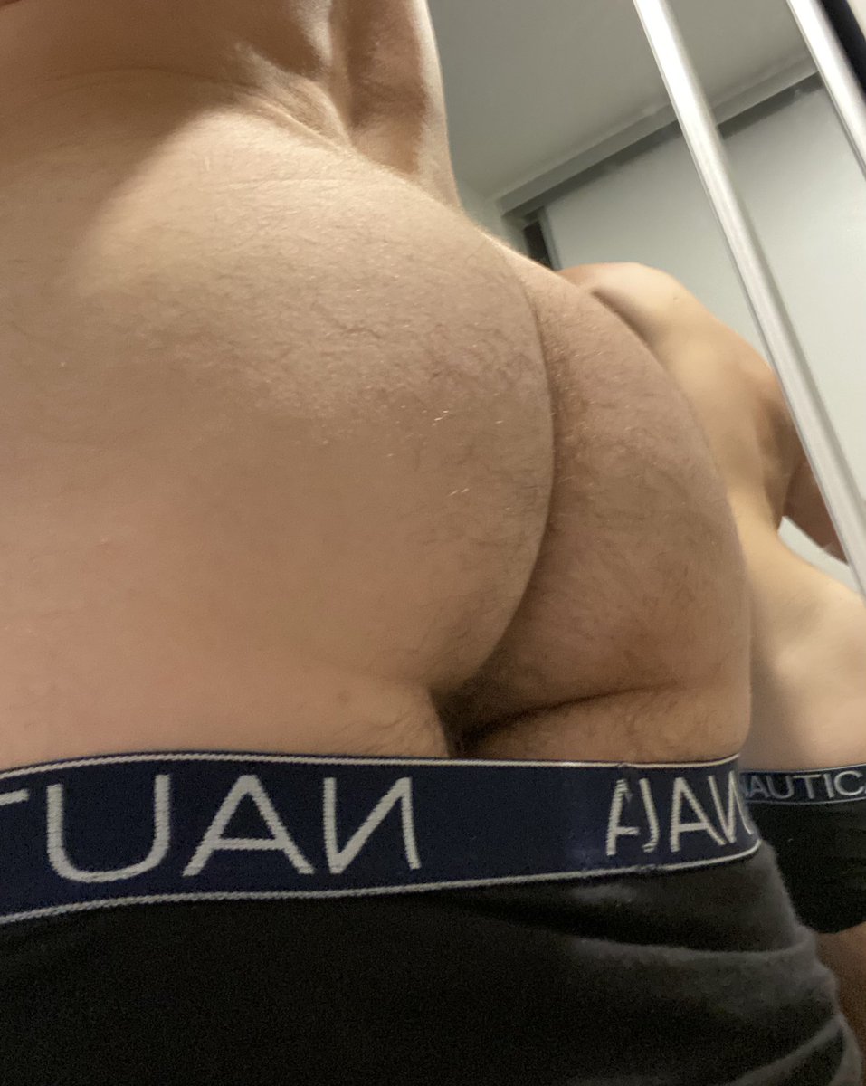 Not too often I get me 🍑 out on here. That kinda Friday vibe I guess