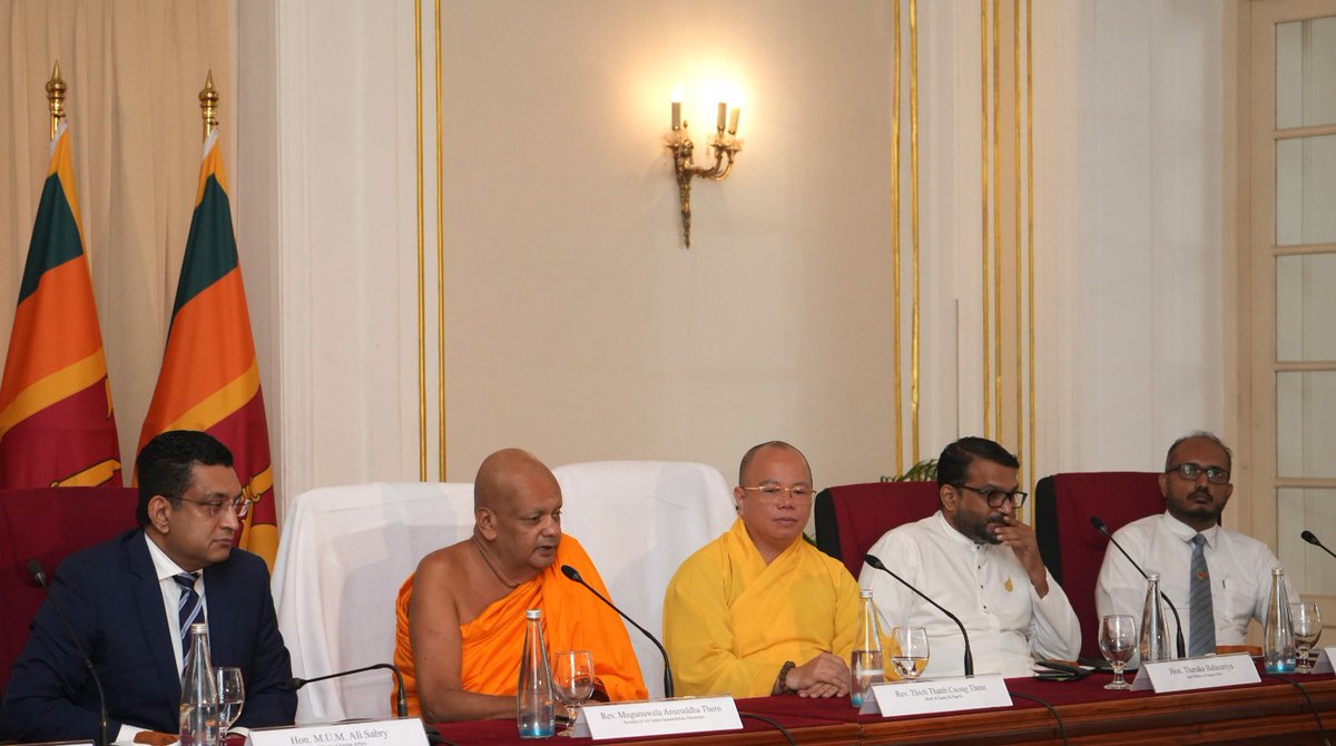 alisabrypc's tweet photo. Pleased to be joined by @TharakaBalasur1 at a press briefing held at @MFA_SriLanka today on the Temple to Temple Diplomacy Programme, with the participation of Vietnamese Buddhist Delegation. Under this program, #SriLanka intends on promoting a Buddhist trail of tourism amongst 🇱🇰 and @ASEAN countries.