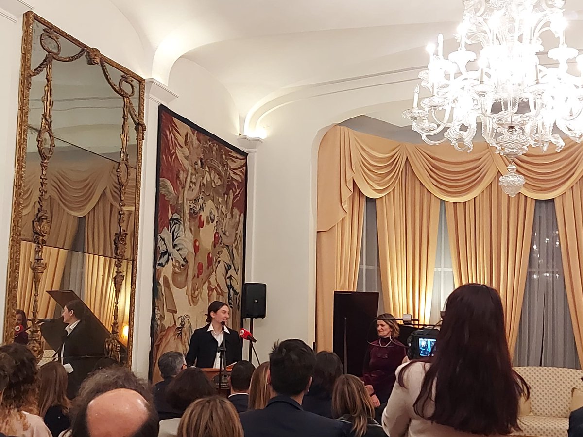 Luisa Fassi tweet media