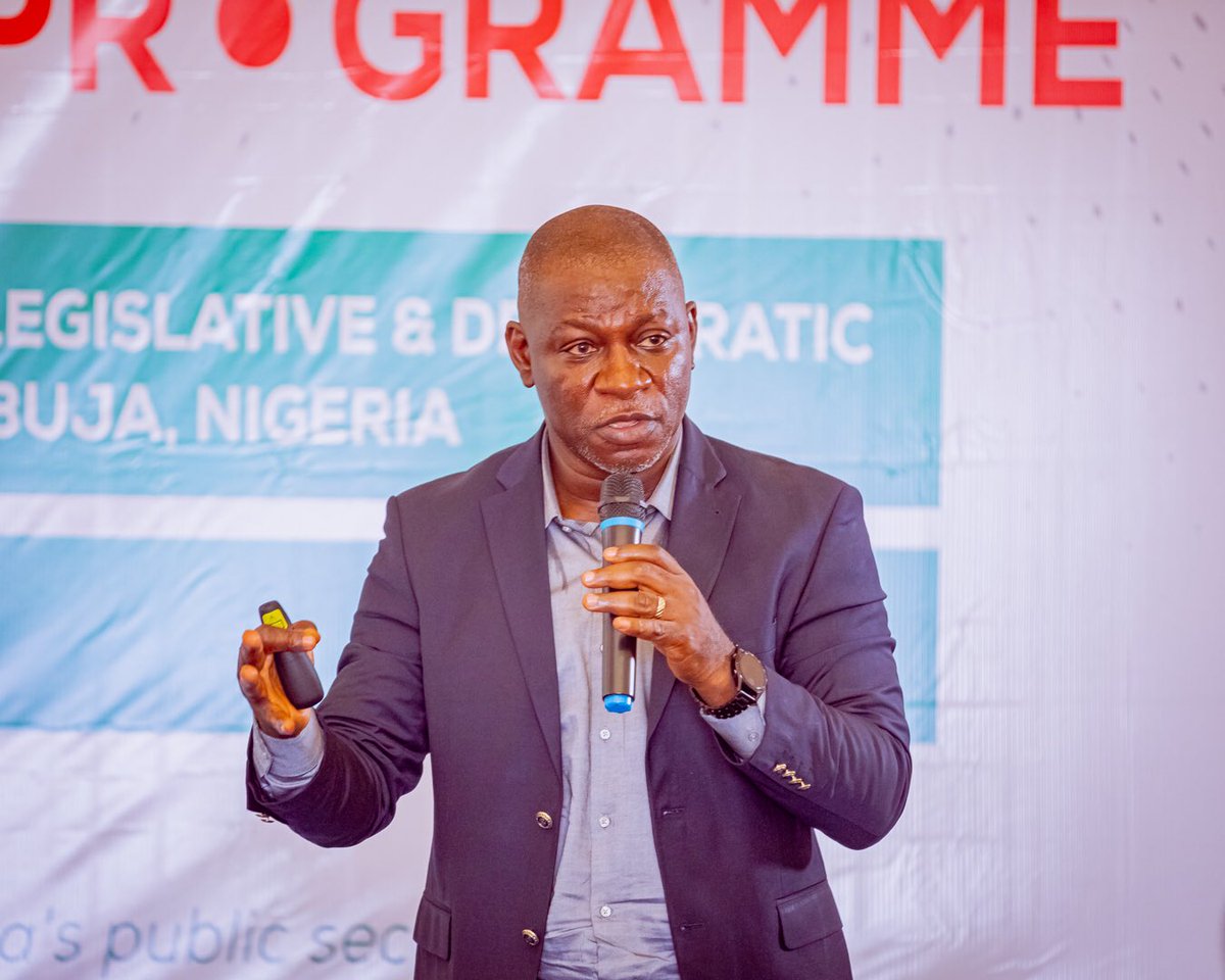 Officiallmi_Ng's tweet photo. “One practical solution to the menace of disunity as faced in our nation Nigeria is to build a sense of nationality in our children from kindergarten level. They must be made to understand that they are first Nigerians before Igbo, Hausa or Yoruba. https://t.co/6VgbOpBeIf