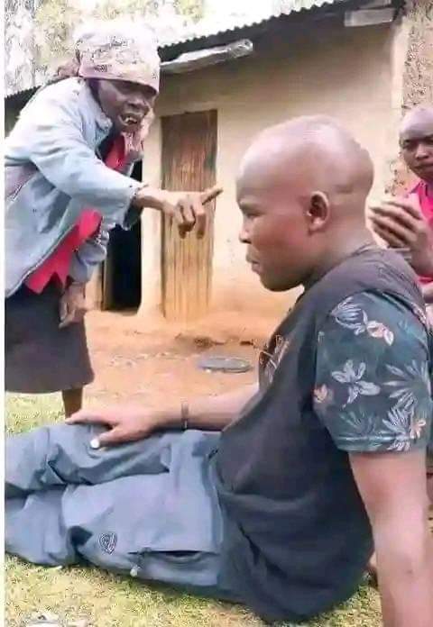 LuuTeeMoiloa's tweet photo. "Gase Mo University Mona, Ora Nna Ore Wate Fuuck, Thapelo?"😭🤣🚩 https://t.co/AOhTvnhMLD