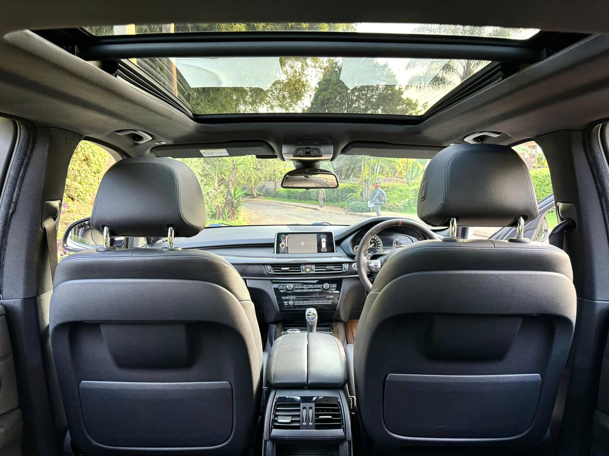 car_soko's tweet image. 2016 BMW X5 XDrive30d M~Sport #FreshArrival 📷
Price ; Kshs. 6,299,999
Reservations ; 0702 12 12 12 or 0795 444 111
Check out our current and incoming stock at CARSOKO.NET

📷Visit our showroom, Off Limuru Road Near Village Market next to Total Energies Gigiri.