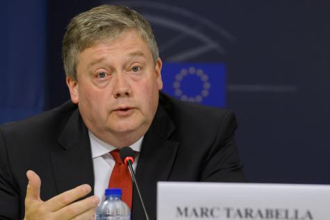 marctarabella's tweet photo. Après qq jours de repos suite à mon opération, je reprends le travail en session plénière dès ce lundi. Je participerai notamment aux débats sur:
🔵les jeunes face à l'augmentation des coûts de la vie 
🔵droit à la déconnexion
🔵approvisionnement durable &amp; sûr des matières 1ères https://t.co/CasJpNxpSl