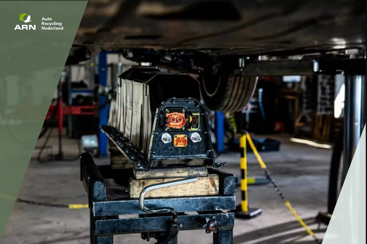 De verwachting is dat autodemontagebedrijven het in de nabije toekomst druk gaan krijgen met de aanwas van afgedankte hybride en elektrische auto’s. “Over drie tot vijf jaar verwachten we dat de toestroom van afgedankte EV’s echt op gang komt.”
change.inc/circulaire-eco…