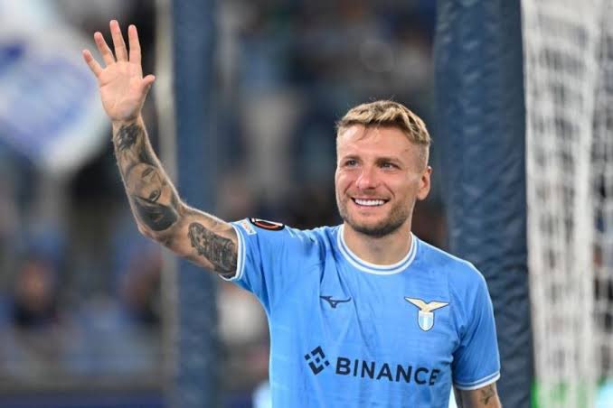 Sandicci's tweet photo. For #TacticalFanContest From @ciroimmobile with love ⚽️@BinanceFanToken #binance  #binancefantoken #immobile https://t.co/mMziDoRRf5