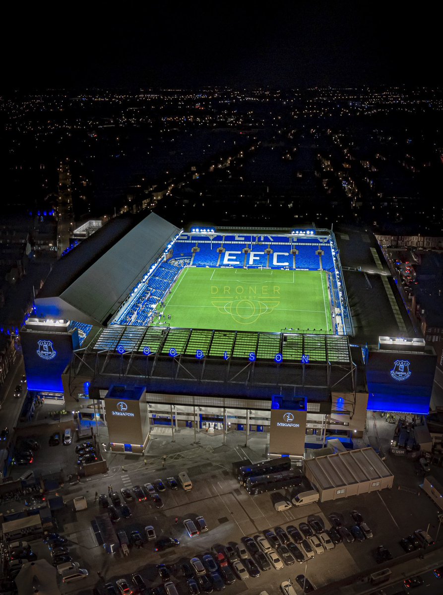 PaulBrownEFC's tweet photo. It’s nights like last night at Goodison where you look around at everyone singing, laughing,and just genuinely happy to be there that you just take a moment to think to yourself “I’m going to miss this place so much” 

WE ARE THE GOODISON GANG 💙 https://t.co/G0UXrTiERQ