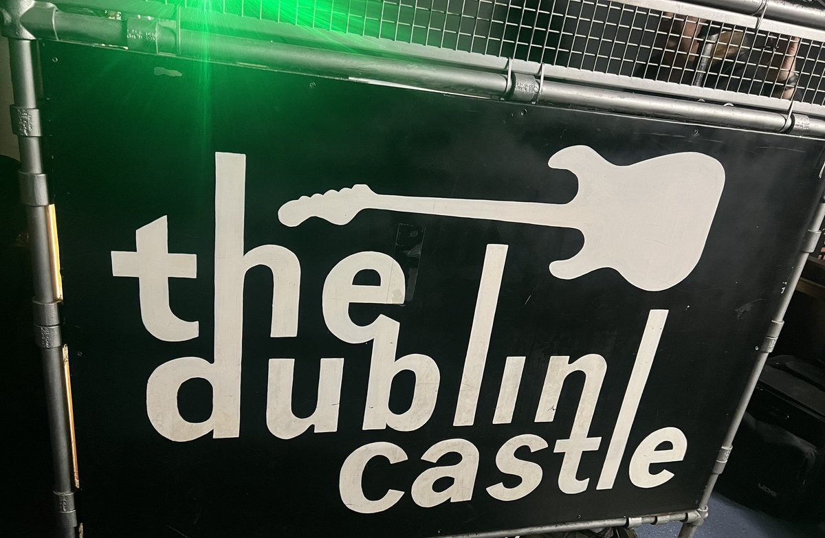 deck_doctor's tweet image. Full service and new tonearms to the hardworking turntables at The Dublin Castle. A legendary venue in Camden, fully immersed in London’s
music history books.
#Technics1210 #technicssl1210 #deck_doctor #deckdoctor #vinyl #livemusic
#technicssl1210mk #SL1210 #SL1200 #dj #decks