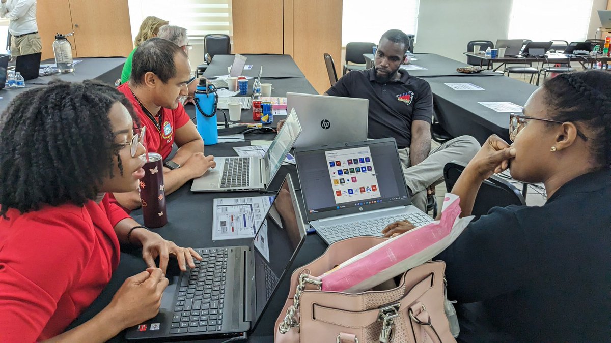 SXM GOV with VNGi, is streamlining its digital infrastructure to align with its crisis management framework.The FRCM project hosted engaging MS Teams trainings led by @k_meesters, focused on maximizing the application's potential. Supported by VNGi, financed by @RESEMBID.