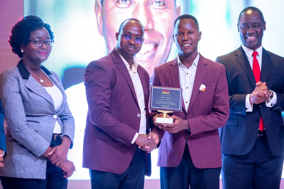 ShuleDirect's tweet photo. It was a very exciting moment to honor exceptional contributions in innovation, technology and digital learning on our 10th anniversary.

 @TanzaniaSA @SegalFoundation 

#KumiYaElimuKidijitali
#EdTechDecade
#DecadeOfDigitalLearning
#DecadeOfDigitalEducation https://t.co/yzY32KA6Ma