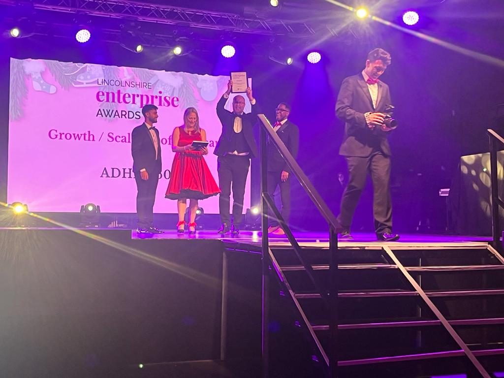 Fantastic evening at <a href="/MyLocalLincs/">MyLocal Lincolnshire</a> #Lincolnshire Enterprise Awards last night 🎉

I LOVE celebrating our county's amazing businesses &amp; enjoy it even more when FSB members take home prizes. Congrats to Edgar Ryzhkov &amp; <a href="/360Adhd/">ADHD 360</a>🏆 
Thanks @BusIncGrow for inviting me to be your guest