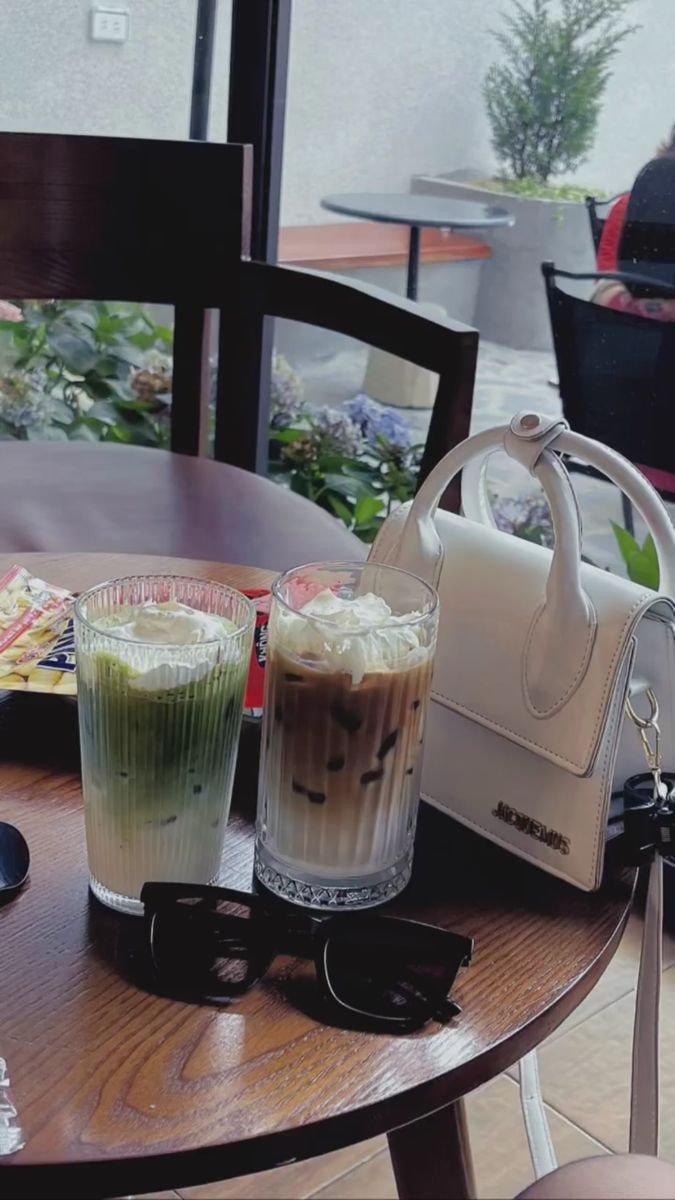 Be_Quynh2k's tweet photo. Chúc các t��nh yêu buồi chiều  vui vẻ . AI rảng đi trà sữa  với em hông nè https://t.co/T4eSeLv5o9