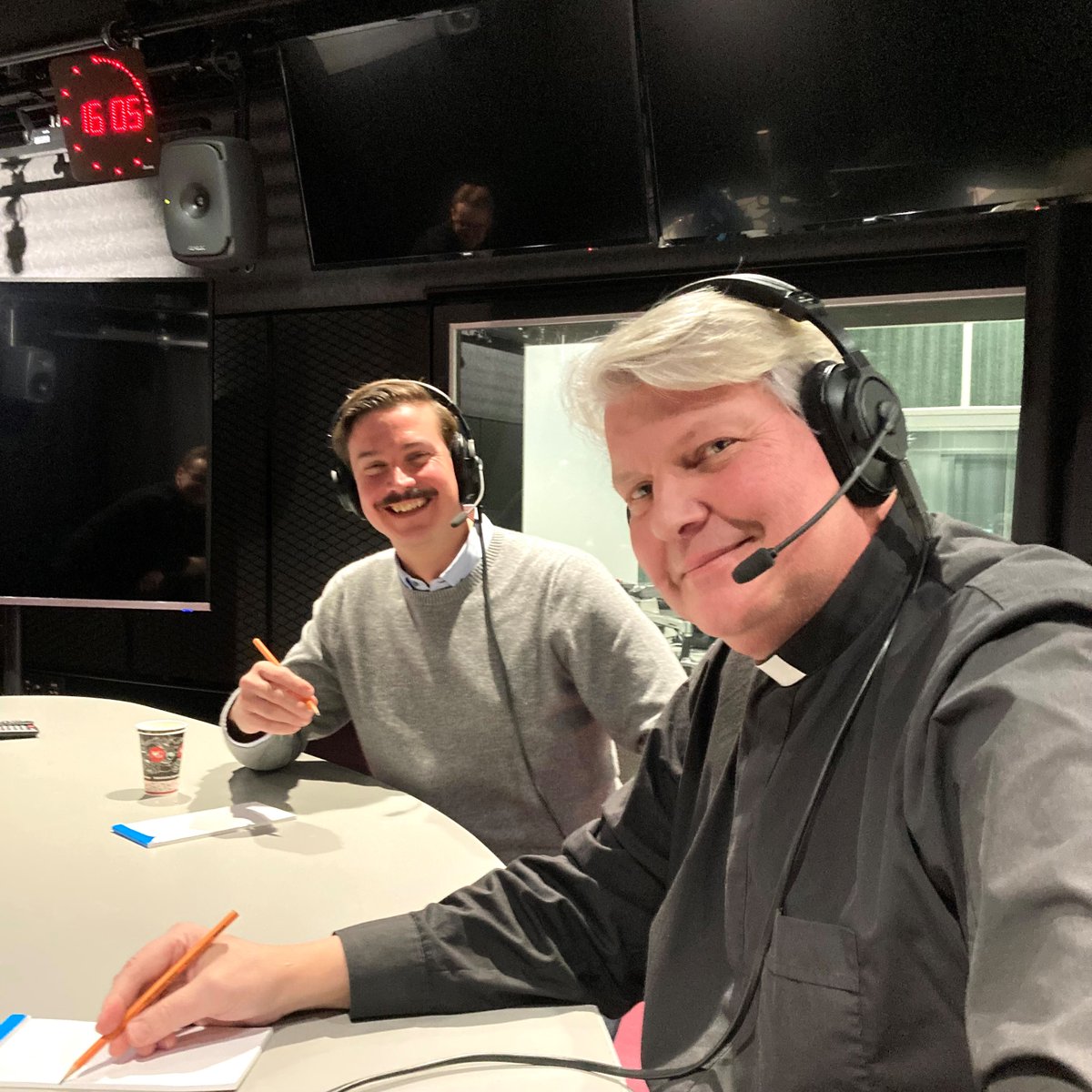 horisontti_yle1's tweet image. Mihin uskoo kristitty sionisti? Vieraina "Luvatun maan lumo – Israelin kristityt ystävät Suomessa" @gaudeamuskirjat julkaissut tutkija @TimoStewart
&amp;amp; @kirkko_evl pappi, teologi Juha Partanen. @yleradio1 su klo 15 +@yleareena
➡️ areena.yle.fi/podcastit/1-63…