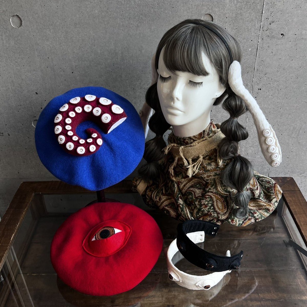 metameta_hat's tweet photo. 12月9.10日に名古屋で開催される【クリエイターズマーケット】に出展致しますので、是非お越しください🐙✨
#クリエイターズマーケット #クリマ #クリマ49 https://t.co/qa7VIYoAr1