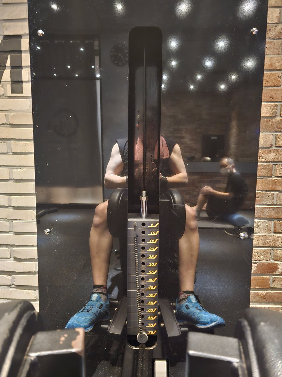 즐거운 사람 (@choiyun0408) on Twitter photo 