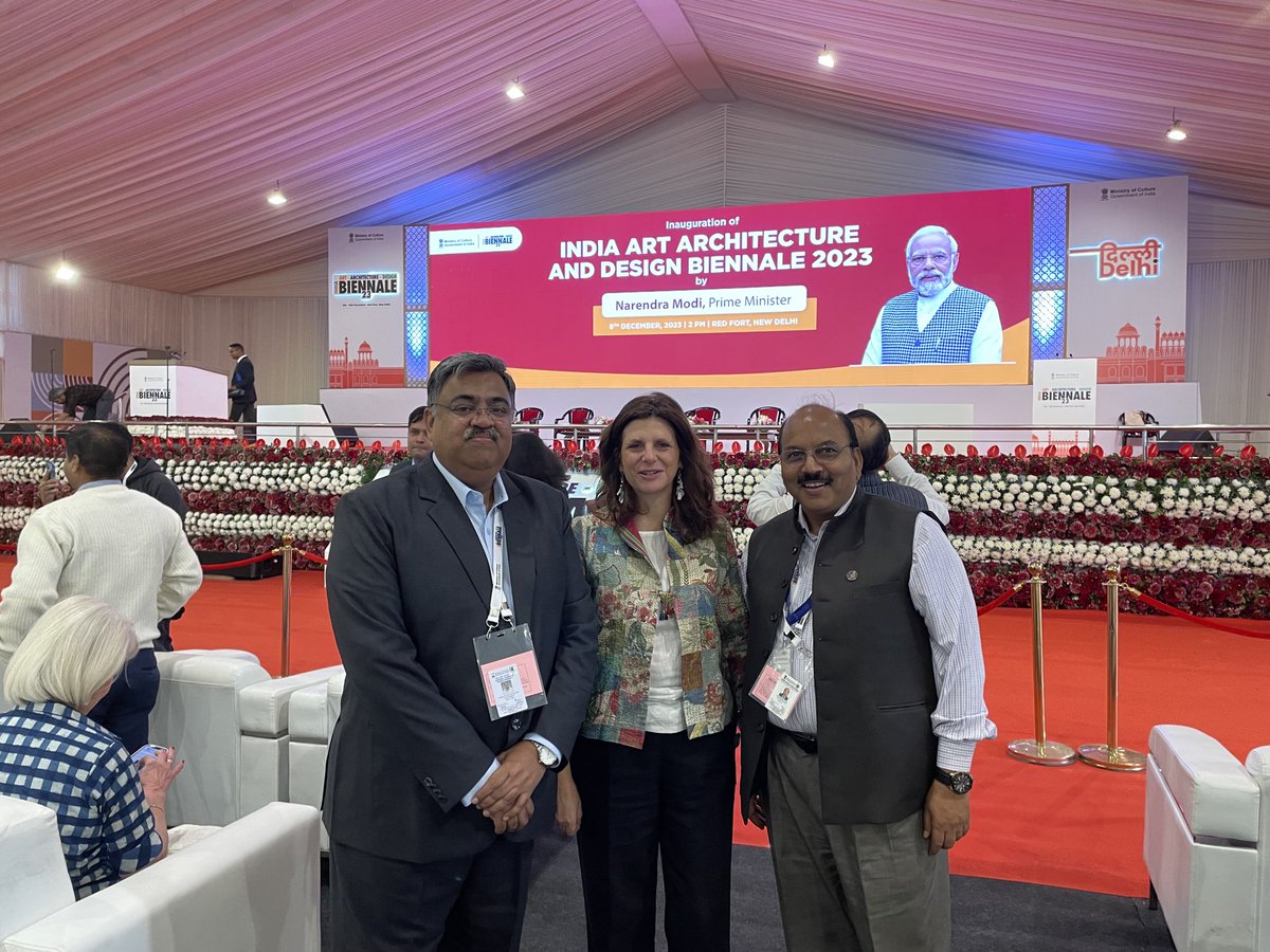 Always wonderful to catch up with ⁦@ncsmgoi⁩ Dr Choudhury and Dr Kumar - the brains behind India’s science museum network. We were partners with ⁦@sciencemuseum⁩ on the ⁦@InjectingHope⁩ exhibition that’s still touring India. #IndiaUKTogether