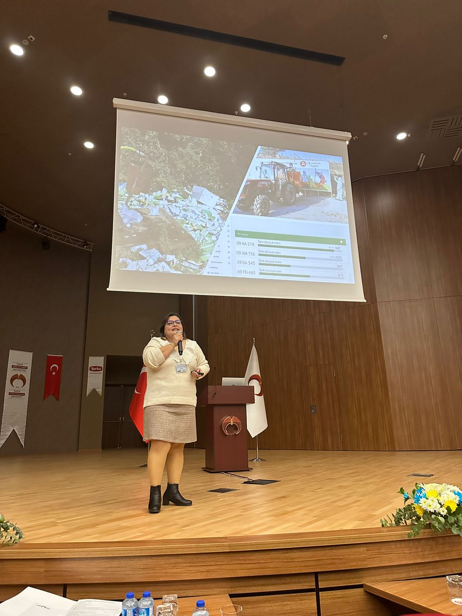 Kurucumuz Tülin Akın'ın konuşmacı olarak katıldığı, Konya Gıda ve Tarım Üniversitesi öncülüğünde düzenlenen Tarımda Dijital Teknolojiler Zirvesi'nden kareler...

#tülinakın #Tabit #konyagıdavetarımüniversitesi #tarımda #dijital #teknolojiler #zirvesi