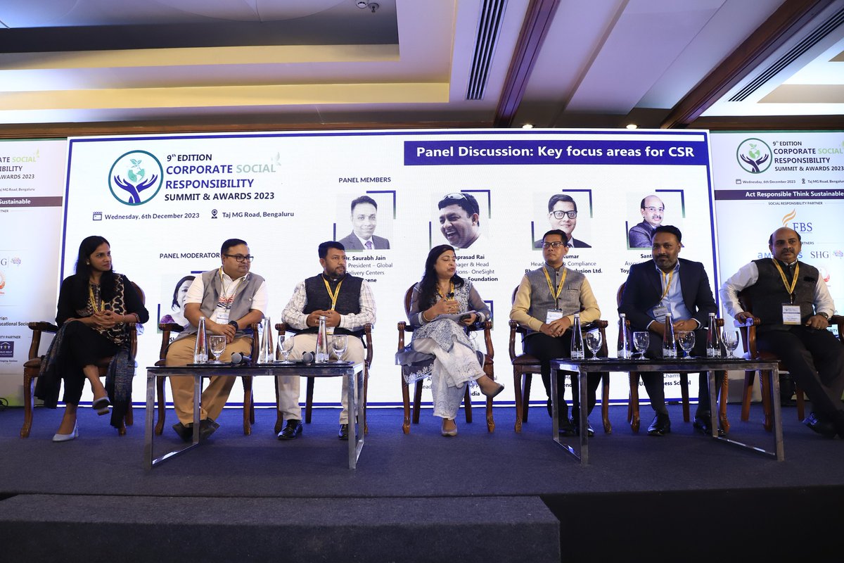 NextEducationIn's tweet image. Embarking on the journey of innovation!  We are thrilled to have been part of the 9th Edition CSR Summit &amp;amp; Awards 2023 in Bengaluru, where we showcased our innovative Edtech and SaaS products, #SmartClassrooms, Immersive Books, and the groundbreaking Next 360 experience.