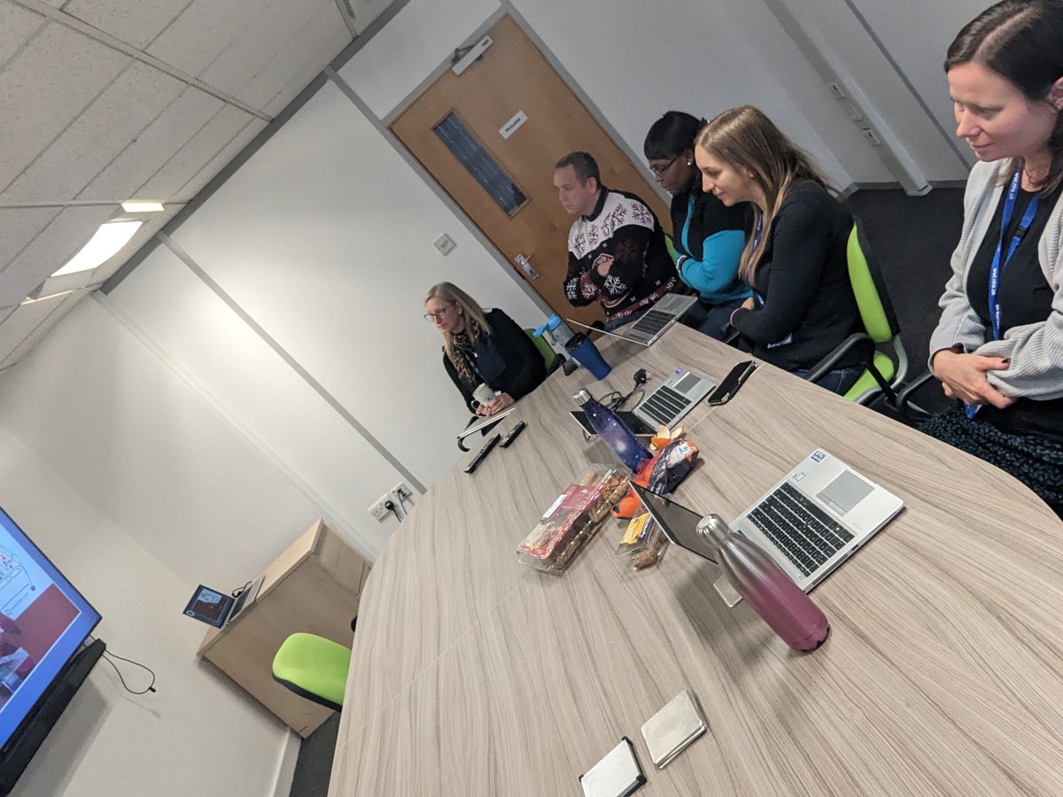A slightly smaller group today (with a few hiding from the camera 📸 ) but we're back with our snacks for Friday <a href="/HFMA_UK/">HFMA</a> conference online! <a href="/KateAllatt/">Kate Allatt</a> what an inspiration! 🙏