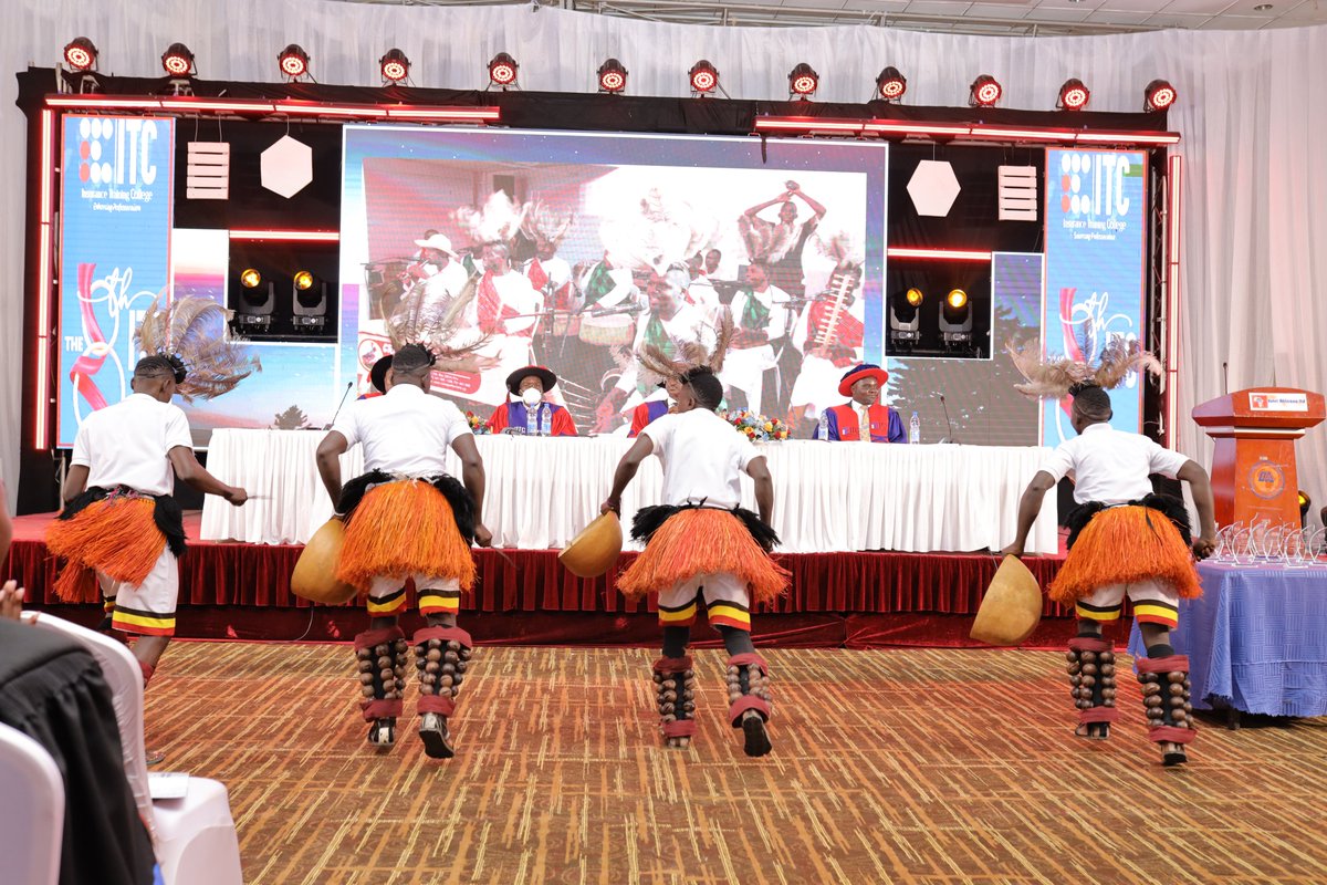 ITC_Kampala's tweet photo. A captivating musical interlude by the Crane Performers, entertaining our esteemed guests. #ITCGraduation #MusicalInterlude #CelebrationVibes https://t.co/1Jm8op6KGR