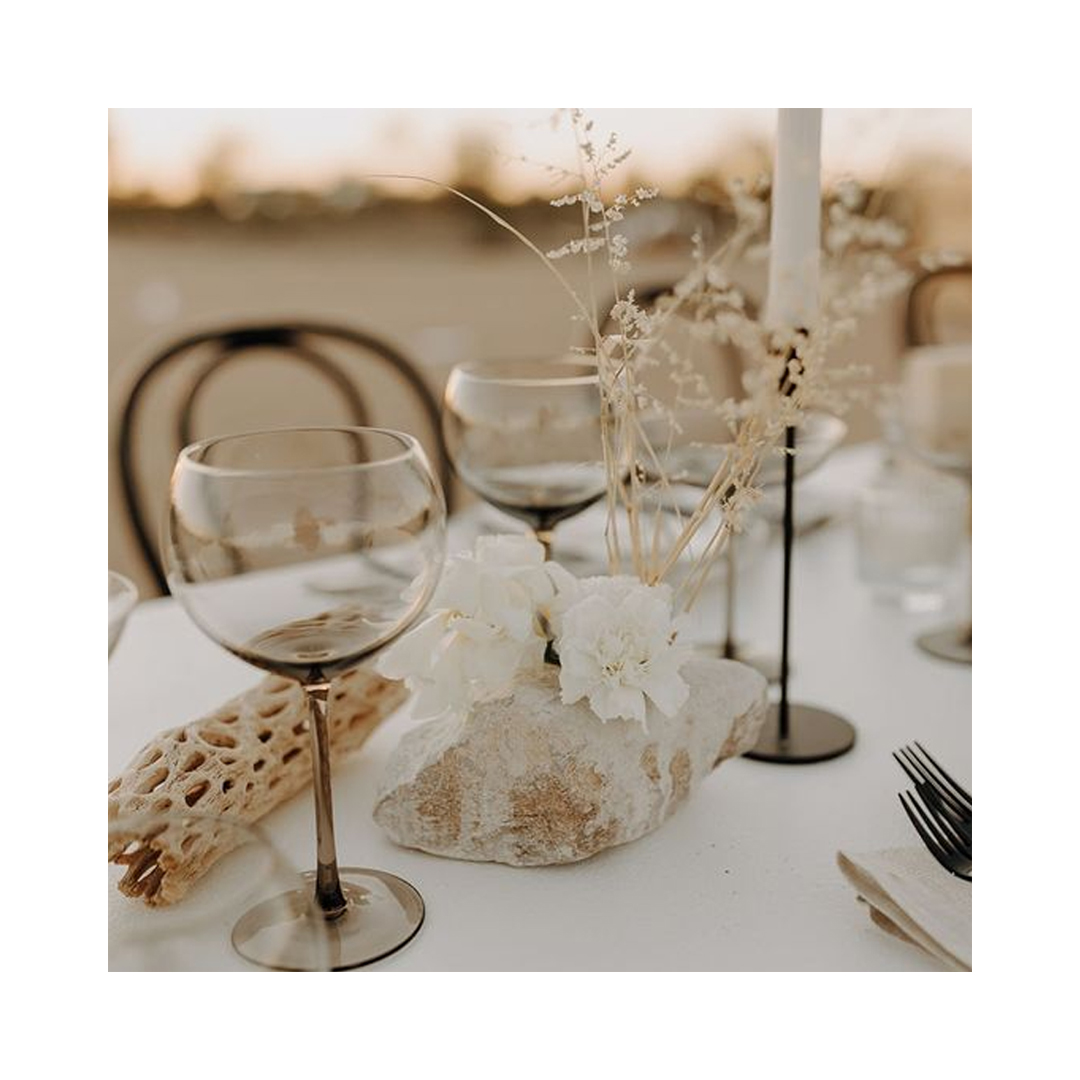 kingdomofwhite's tweet photo. Dress up, show up and let the good times roll! 🥂
What's your ideal #partyoutfit this season?

#PartyEdit by #KingdomofWhite https://t.co/zcMlUAnbiD