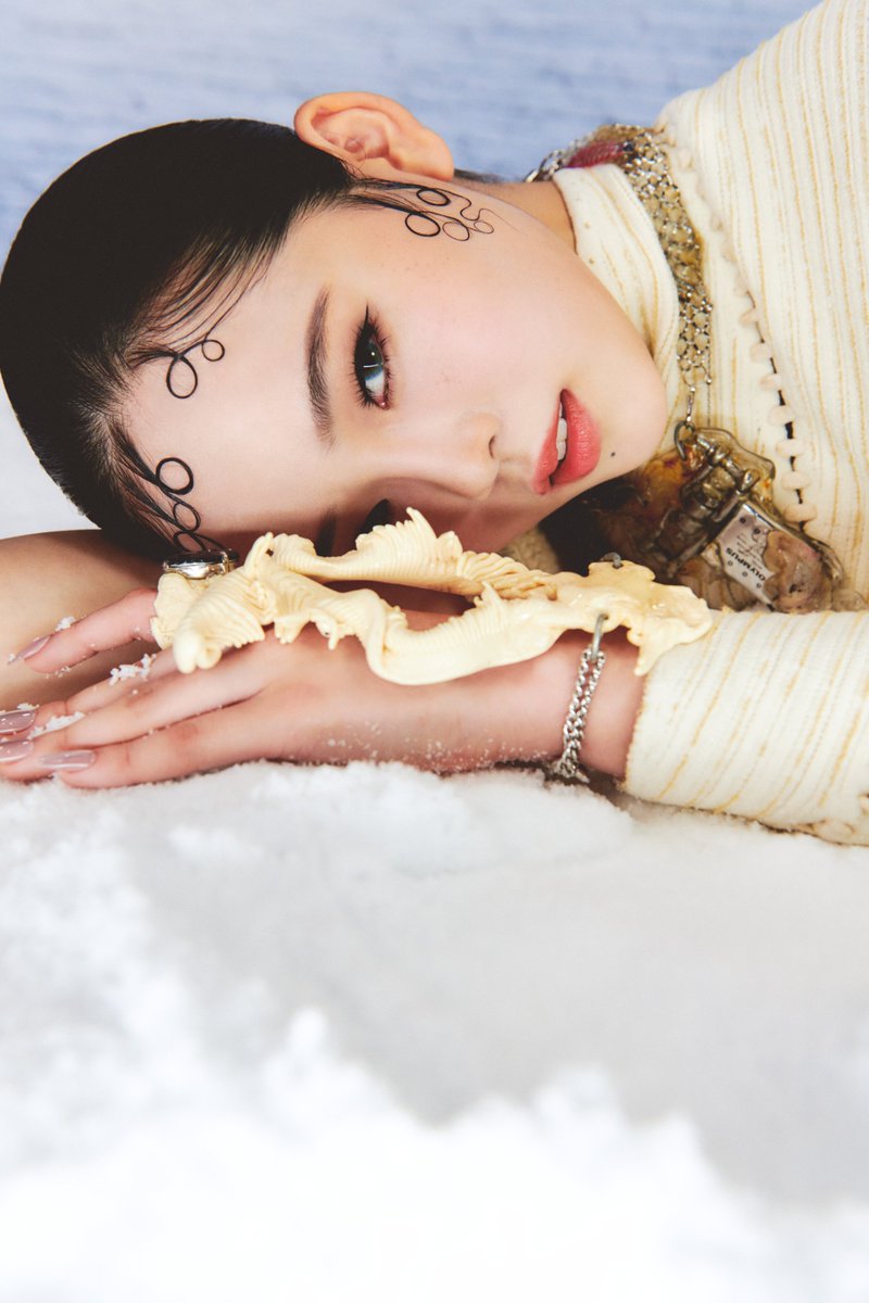 #COCONA

XG
New Single
❄WINTER WITHOUT YOU❄
Available Now!

#XG 
#WINTERWITHOUTYOU 
#XG_WINTERWITHOUTYOU
