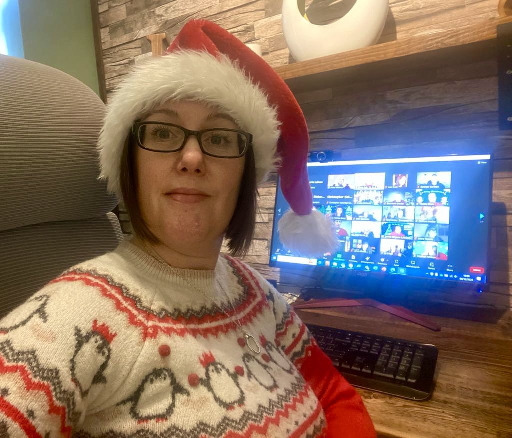 AnnScottEssex's tweet photo. I’ve grabbed a cup of coffee (it’s honestly not mulled wine!) and settled down for  #FSBbigNetwork… https://t.co/cRWj4JQaRa
