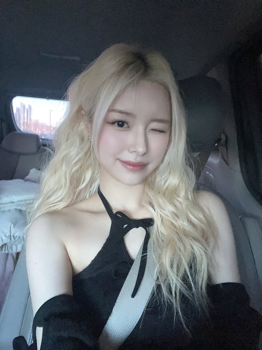 오늘 저메추 라면🌀🖤 

#드림노트 #DreamNote #은조 #Eunjo