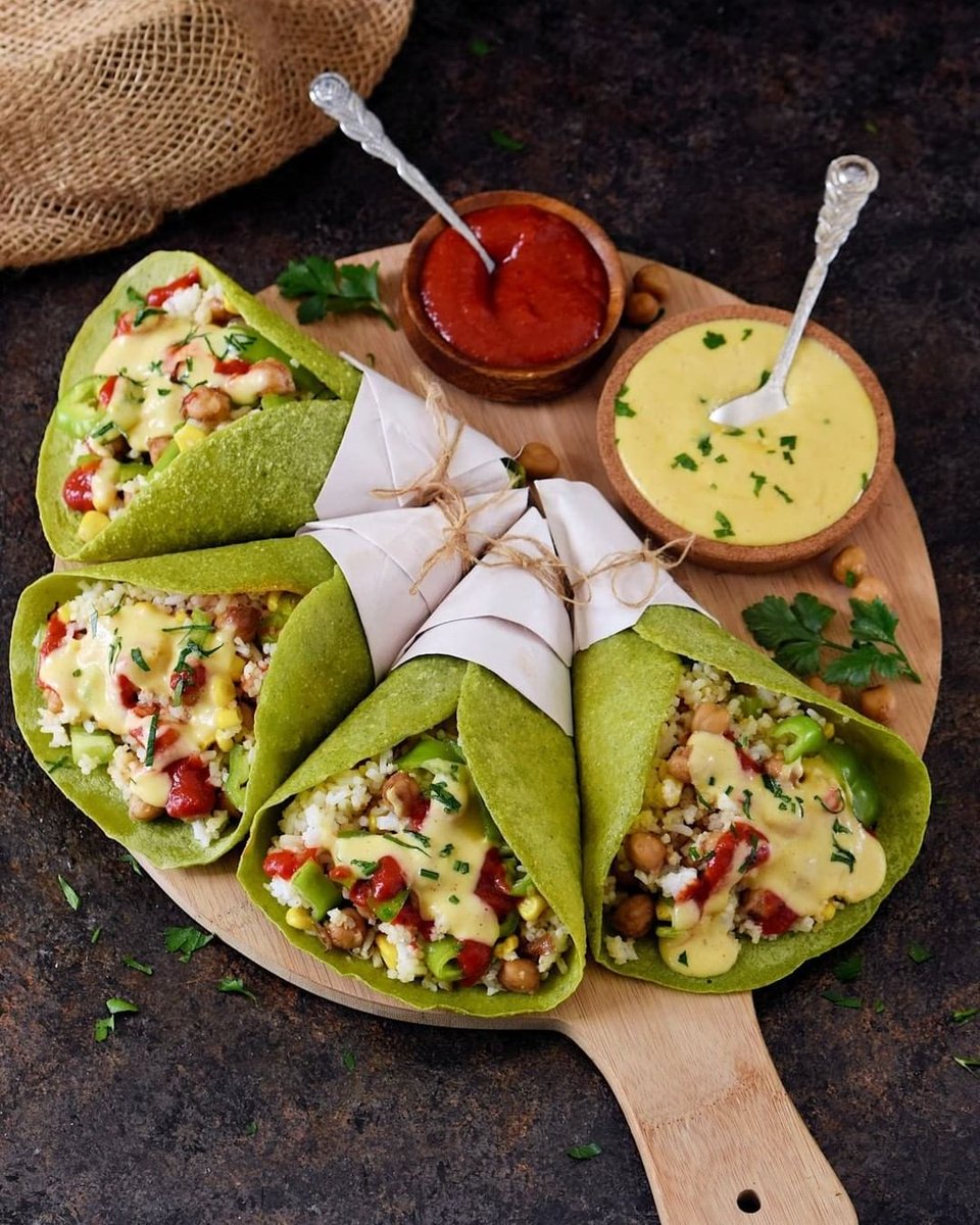 alexngo_chef's tweet photo. Enjoy your meal! 

#healthywraps #veganwraps #glutenfreewraps #veganfood #veganrecipes #healthyvegan #healthyrecipes #glutenfreevegan #glutenfrei #veganerezepte #gesunderezepte https://t.co/6siOu8ZGnt