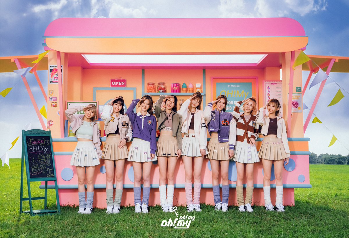 YesAsia_Cpop's tweet image. "Oh! My Oh! My, Babe I will make U mine!" PINK FUN melts hearts with third EP OH! MY OH! MY after celebrating their third debut anniversary! 🎀
yesasia.com/1126485511-0-0…

#PINKFUN #OhMyOhMy #Cpop #Mandopop