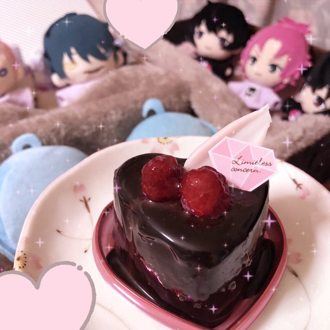 「バースデーケーキ 複数の女性」のTwitter画像/イラスト(新着)