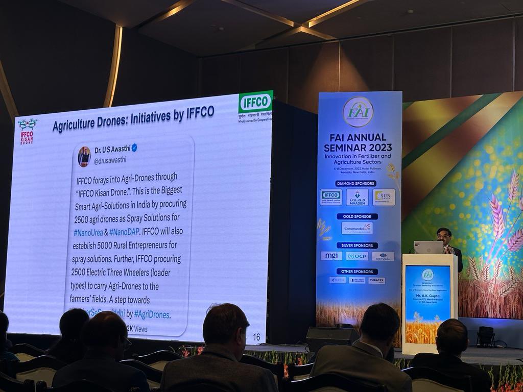 akgupta63's tweet photo. Today I delivered a presentation on “Use of Drones in Nano Fertilizer Application” with a focus on #IFFCO’s approach in FAI Annual Seminar-2023 held in New Delhi. More than 1500 delegates from India and across  the world have attended. https://t.co/J1Bi5N2Px4