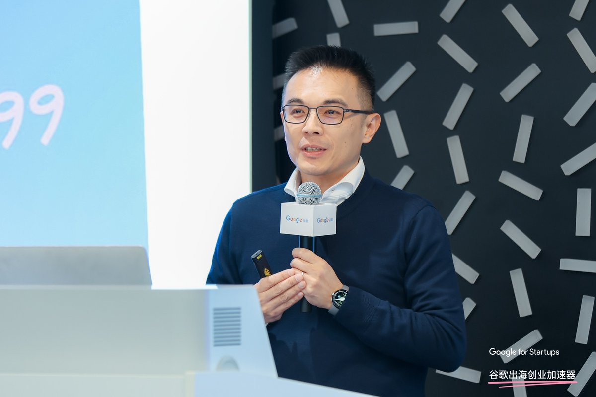 TapdataLDP's tweet image. 🚀 Delighted to Share with Everyone! After an enriching 3-month journey with the 2023 Google for Startups Accelerator, Tapdata proudly graduated alongside other innovative ventures. Ready to embark on your real-time data journey? Click here for more: tapdata.io