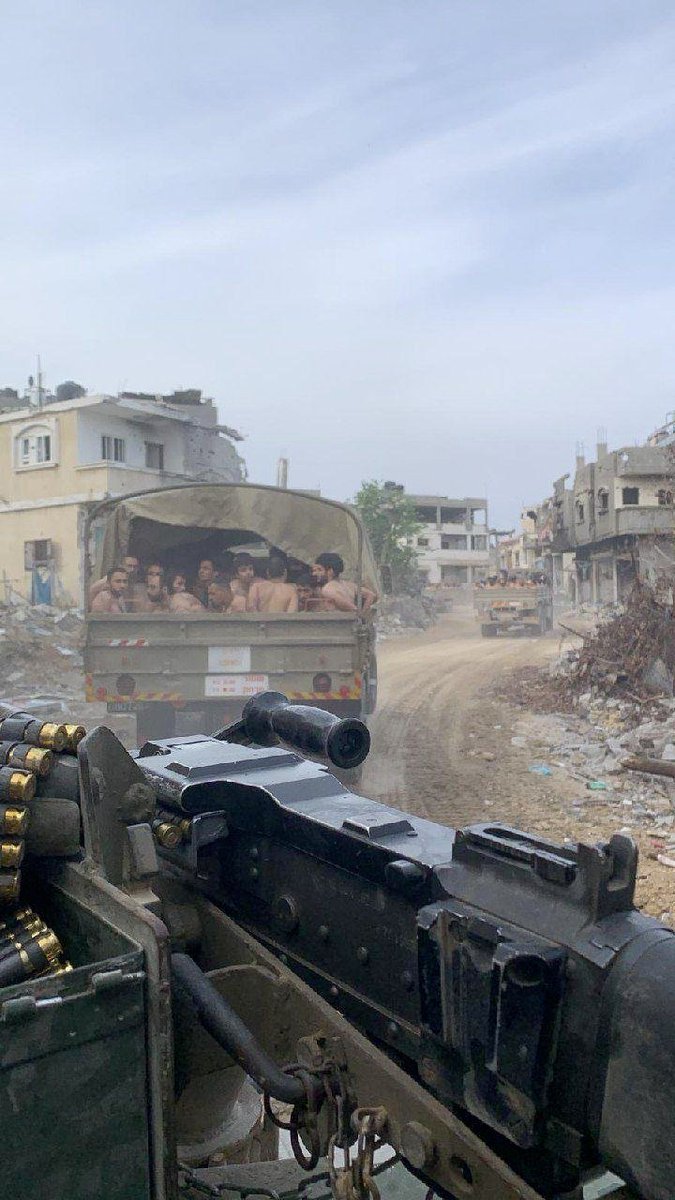 Hillel Fuld tweet media