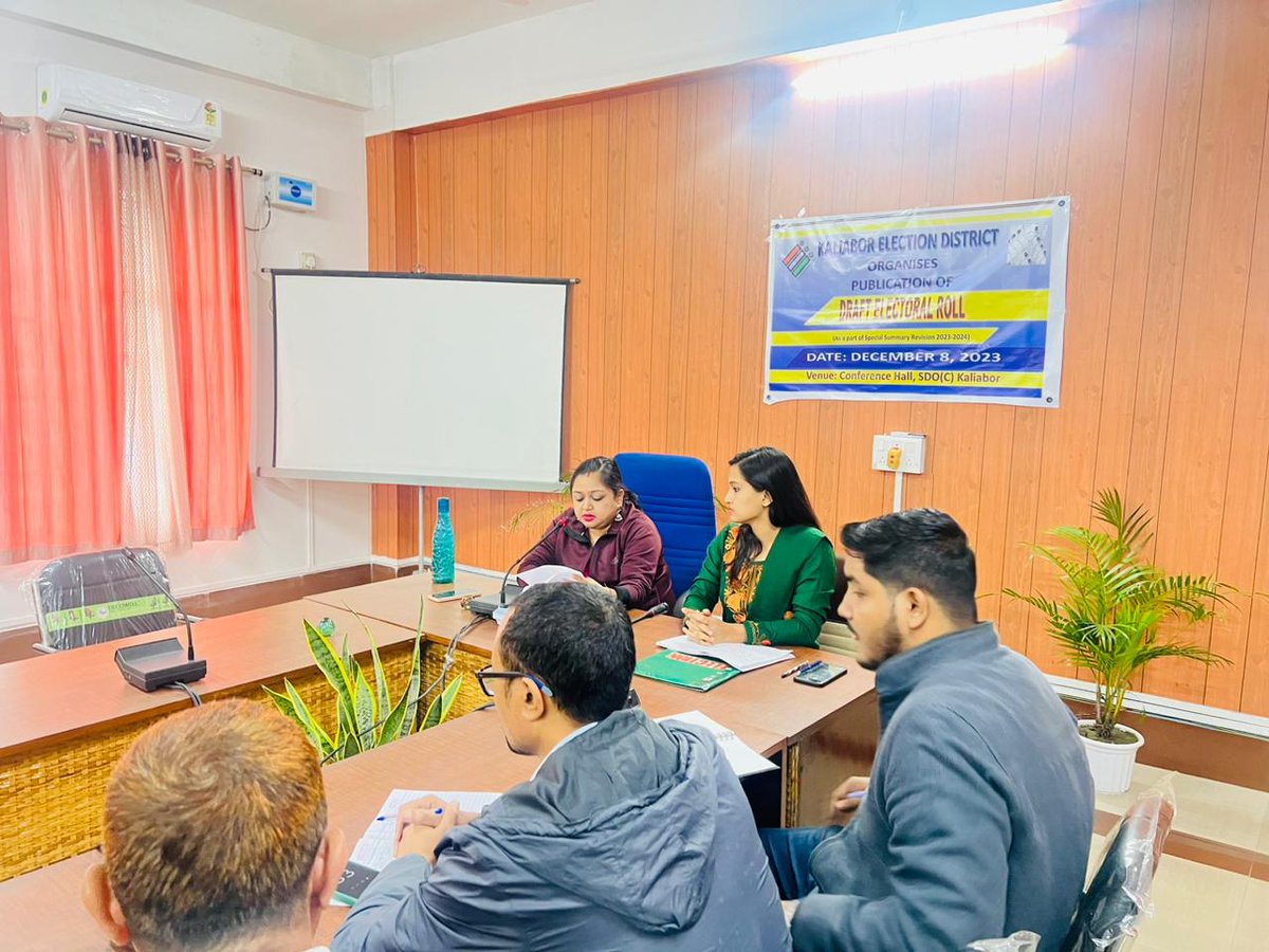 deokaliabor's tweet photo. As a part of Special Summary Revision 2024 the Draft Photo Electoral Roll has been published today in presence of Political Parties. 
All the voters of Kaliabor Election District are requested to extend their help and support in creating a clean n fair election roll @ceo_assam https://t.co/OOLltm3tXq