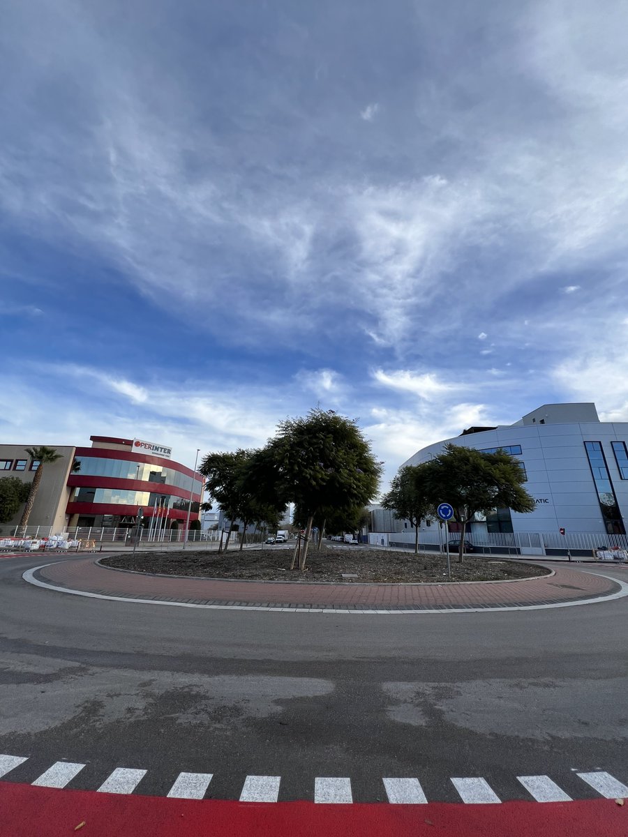 Juanma_ak's tweet image. Feliz aniversario de la Batalla de Empel:

«Los infantes españoles prefieren la muerte a la deshonra. Ya hablaremos de capitulación después de muertos». 

#elrincondelcorredorpopular #entrerunners #reto2023kms #yodoymispasos #comunidadrunator #corredor #run4fun