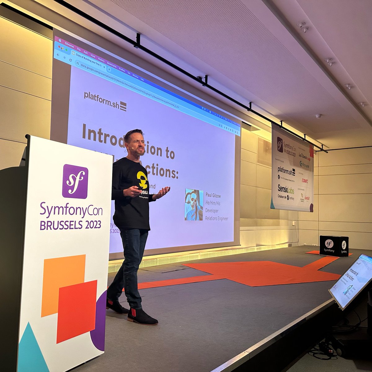 upsundotcom's tweet photo. Let’s jumpstart you into GitHub actions with @gilzow at #Symfonycon in the #Platformsh room 😎 Let’s dive in! https://t.co/Hww07TW5u0