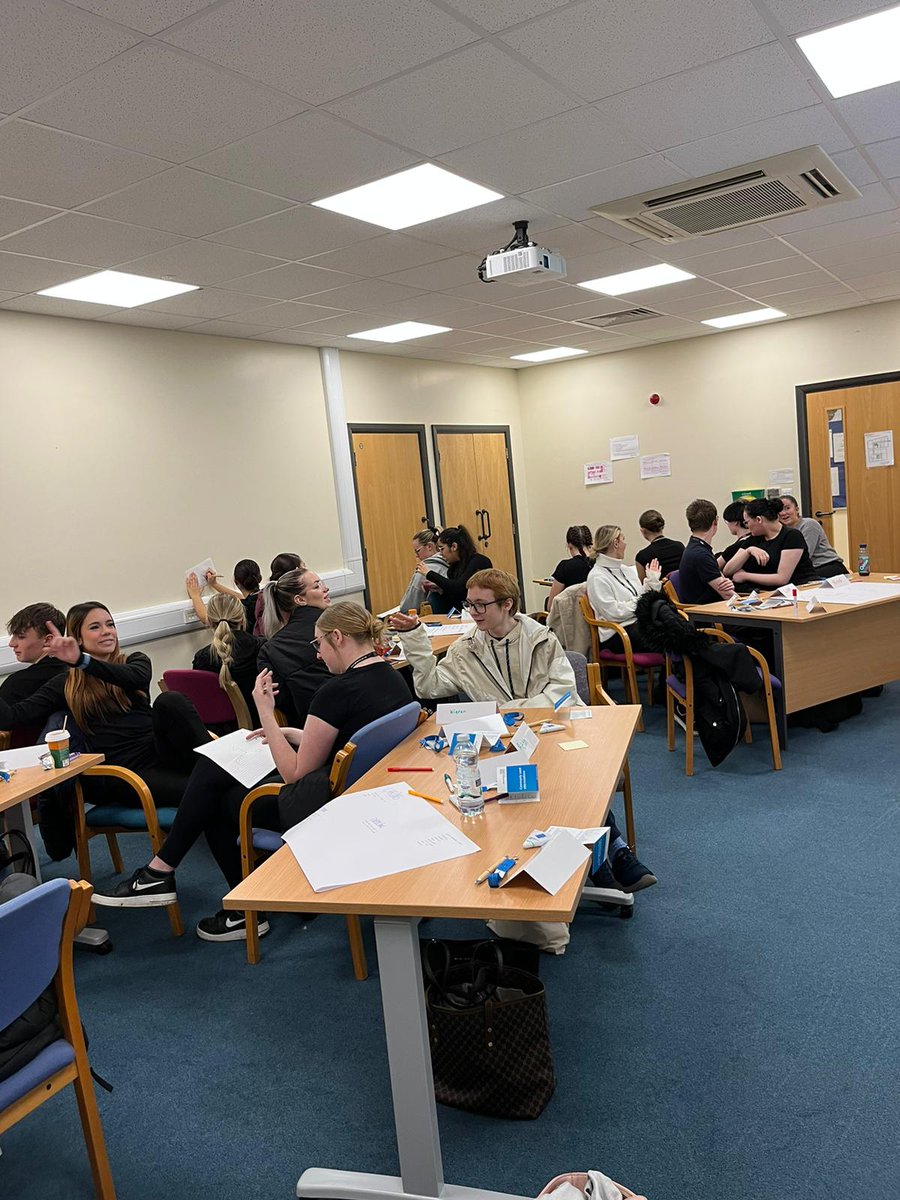 GH_apprentices's tweet photo. Yesterday Becki and Annie were delighted to welcome a new cohort of @TLevels_govuk Students for their Pre-Placement Workshop. An excellent #opportunity to discover what their placement might involve.
#SkillsforLife #thenextlevel #getthejump https://t.co/SBNF46YKxi