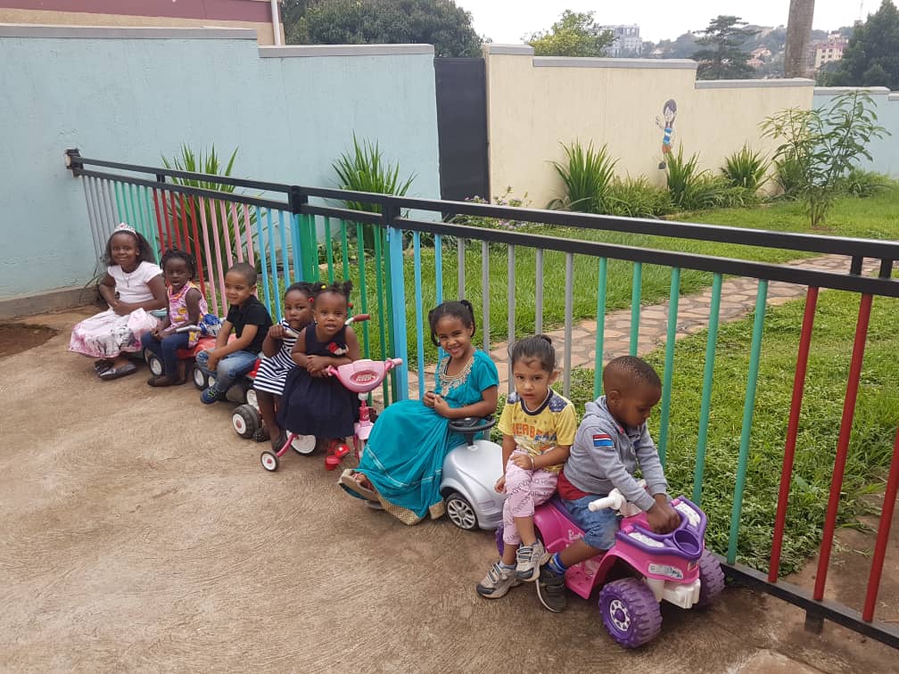 Rotafield_Sch's tweet photo. At Rotafield Schools, there are plenty of outdoor games for children to play &amp; enjoy including swings, Mary go round, slides and several others. 

Trust us with your child, his/her future cannot be a disappointment. 

#Rotafield 
#AppliedKnowledgeIsPower https://t.co/ADu5zrZFrd