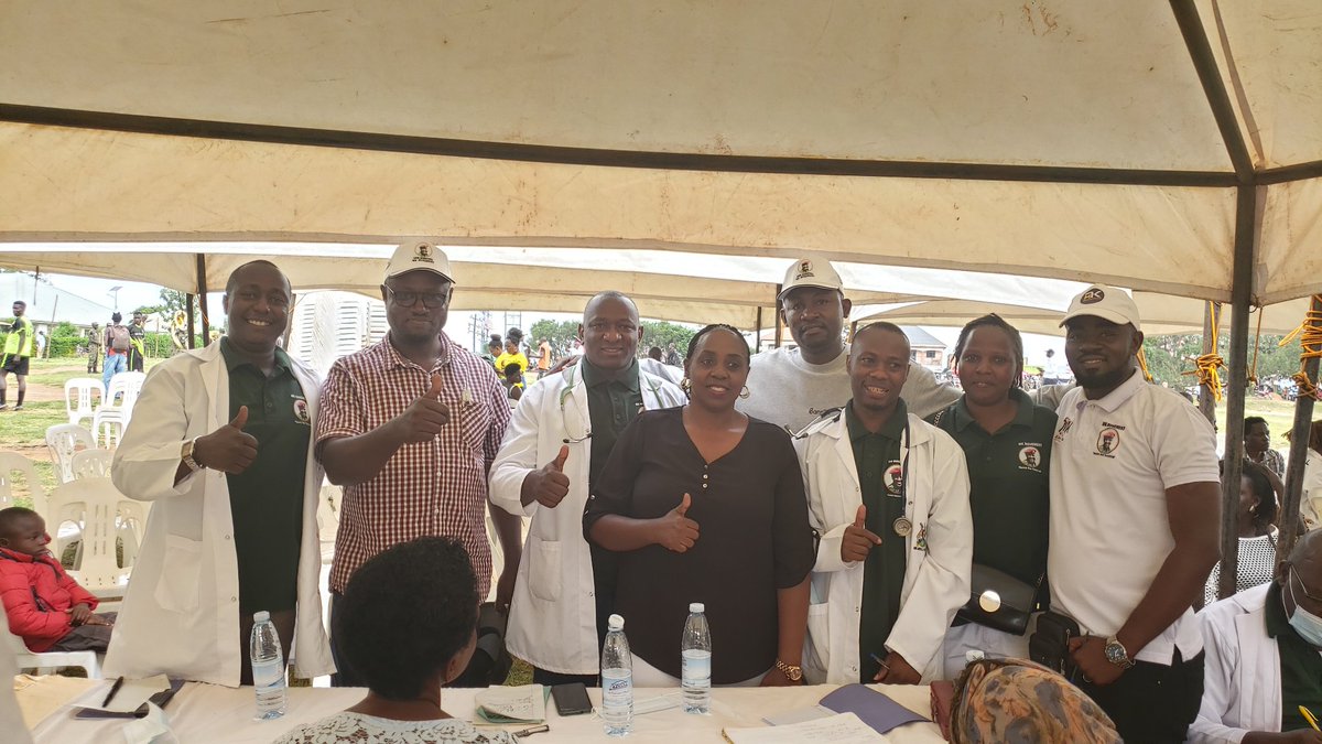 kibuukaAmbrosi's tweet photo. #Mkmovement #Medicalteam was also present giving free medication to people of #Toororegion.  @BalaamAteenyiDr , Gen @mkainerugaba , @KatwirePolly , @Judith_Mukidi , @MollyMukidiS , @Mwesigwa_R , https://t.co/5yfsnWFF7E