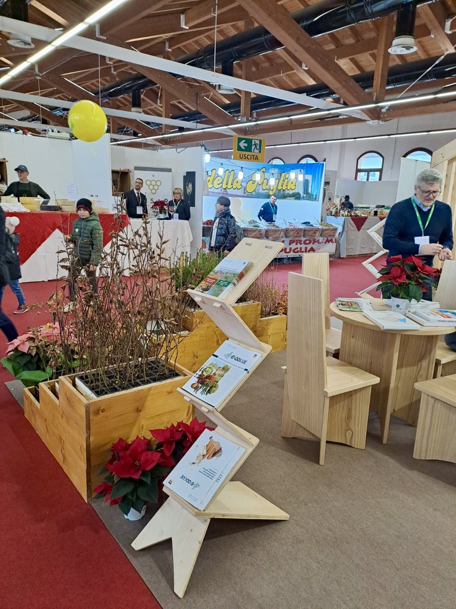 Oggi il primo giorno della Fiera Internazionale dell’Agricoltura (@fiera_agricoltura), che si terrà fino all’11 dicembre 2023 a Santa Lucia di Piave (TV). Veneto Agricoltura sarà presente con lo stand "Casa Veneto" insieme a @regioneveneto, CSQA.