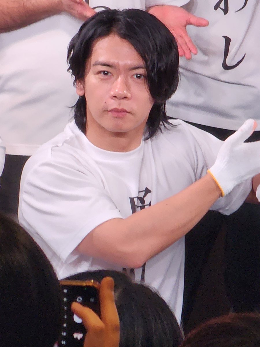 2617ml's tweet photo. セブンライブ
今日もめっちゃ楽しかった
マヂラブ担当回の工作するのめっちゃ好きー
#セブンライブ
#マヂカルラブリー https://t.co/4Ldgcv6WnE