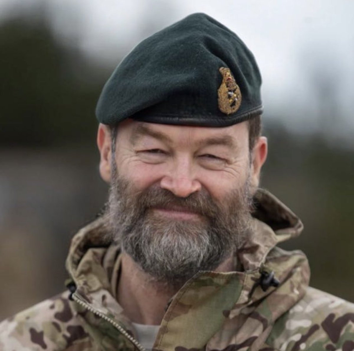 ArmySgtMajor's tweet photo. Great Army Executive Board yesterday where CGS agreed to look at beards in @BritishArmy to understand the benefits to Recruiting, Retaining, Motivating &amp; our reputation to aid a quick decision next year.

We are listening to our soldiers. @jeromestarkey @MilitaryBanter https://t.co/jSeMFTFLDJ